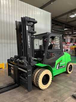 Elektro čtyřkolový VZV 2025  Noblelift FEP100N2Y (1)