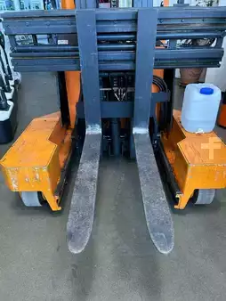 Vertical order pickers  Still FM-Q 25 (7)