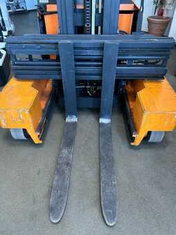 Vertikal-Kommissionierer  Still FM-Q 25 (6)