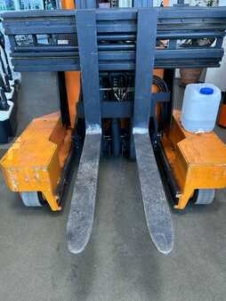 Vertikal-Kommissionierer  Still FM-Q 25 (7)