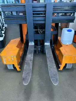 Lodret ordreplukker 2005  Still FM-Q 25 (7)