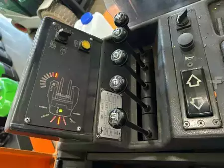 Lodret ordreplukker 2005  Still FM-Q 25 (8)