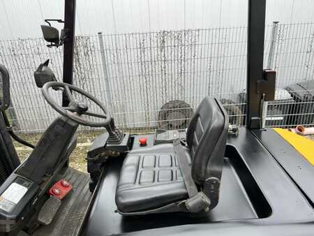 Carrelli elettrici 4 ruote 2012  Hyster J3.00 xm (3)