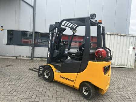 Wózki gazowe 2010  Jungheinrich TFG 320 (2)