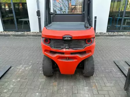 Diesel heftrucks 2021  Linde H30D (3)