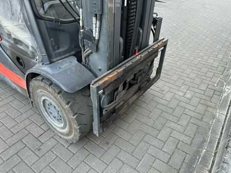 Dieselový VZV 2021  Linde H30D (8)