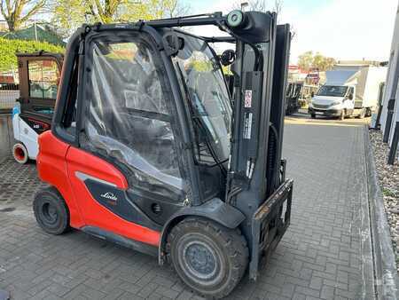 Dieselstapler 2021  Linde H30D (1)