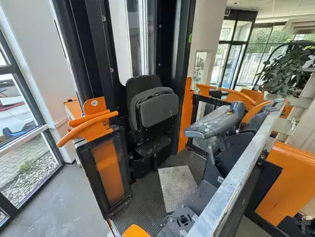 Függőleges komissiózó 2005  Still MX-X TE (3)