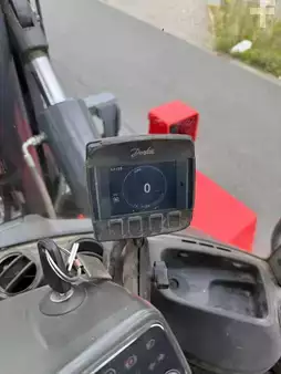 Dieselstapler  Kalmar DCG 100-6 (9)