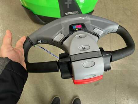 Transpalettes éléctriques 2025  Cesab P216 (2)