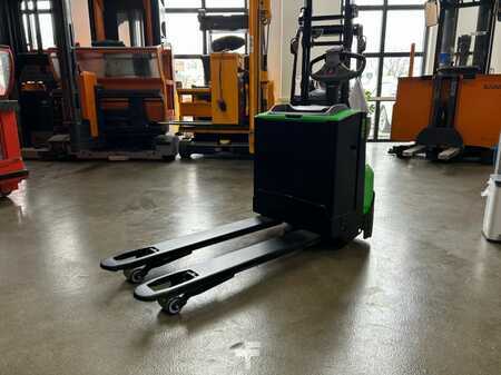 Niederhubwagen 2025  Cesab P216 (5)