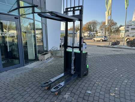 Pallet Stackers 2025  Noblelift PT20D (4)