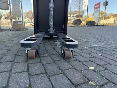 Magasemelésű béka 2025  Noblelift PT20D (5)