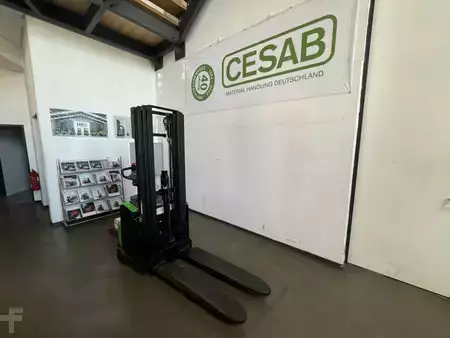 Stapelaars 2025  Cesab S214L (4)
