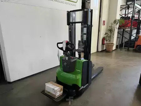 Stoccatori 2025  Cesab S214L (2)