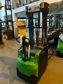 Stoccatori 2025  Cesab S220L (6)