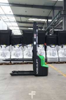 Pallet Stackers 2025  Noblelift SWB130D (4)