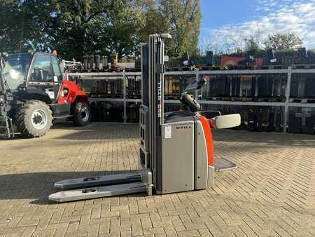 Pallet Stackers 2018  Still EXV-SF 16 (1)