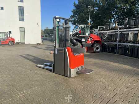 Pallet Stackers 2018  Still EXV-SF 16 (2)