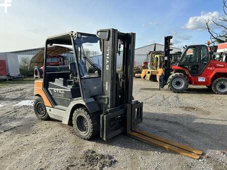 LPG heftrucks 2008  Still R 70-45T (4)