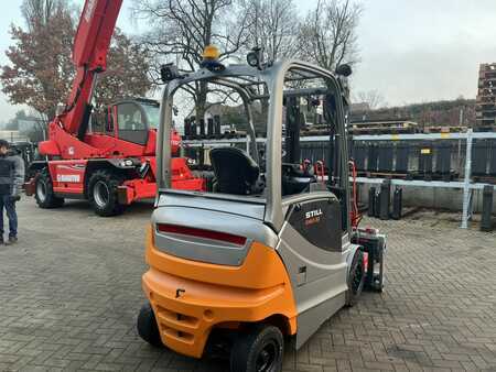 Carrelli elettrici 4 ruote 2018  Still RX60-30 (4)