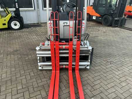 Carrelli elettrici 4 ruote 2018  Still RX60-30 (7)
