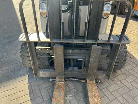 Dieselstapler 2013  Still RX70-35 (3)