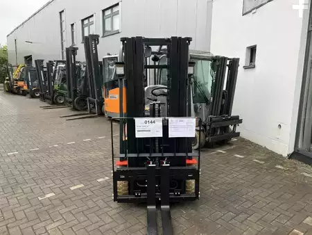 Elektryczne 4-kołowe 2025  EP Equipment TCL101 (2)