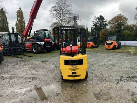 Carretilla elevadora GLP 2005  Yale GDP20AF (3)