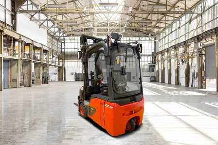 Chariots électriques à 3 roues 2021  Linde E16C (3)