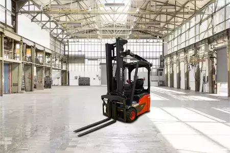 Elektromos 3 kerekű 2021  Linde E12 (2)