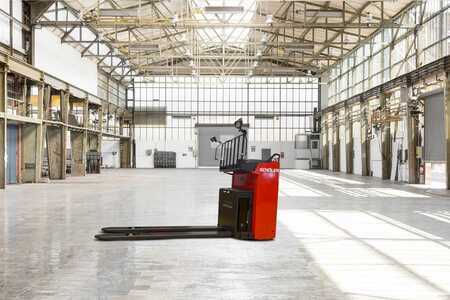 Transpallet elettrici 2023  Linde T25RW-115403 (3)