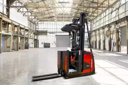 Plocktruckar vertikal 2023  Linde V10 (1)