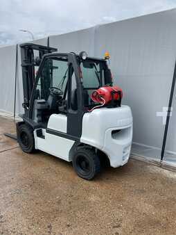 Carrelli elevatori GPL 2008  Nissan 3,2  t Gas (3)