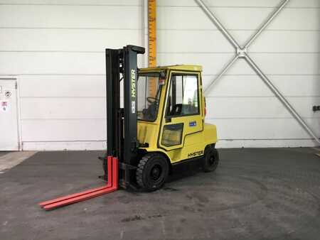 Propane Forklifts - Hyster 2,5 to (1)
