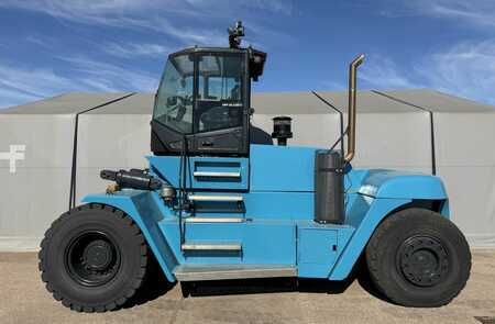 Carretilla elevadora diésel 2015  SMV Konecranes SMV 22-1200C (1)
