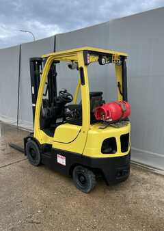 Propane Forklifts 2014  Hyster 1,6 to (2) 