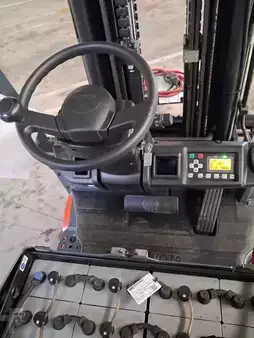 El truck - 4 hjulet 2019  Toyota 8FBM16T (11)