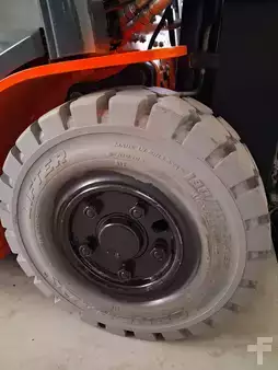 El truck - 4 hjulet 2019  Toyota 8FBM16T (14)