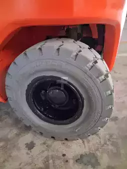 El truck - 4 hjulet 2019  Toyota 8FBM16T (16)