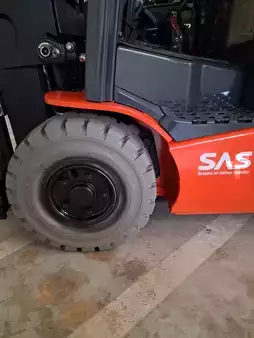 El truck - 4 hjulet 2019  Toyota 8FBM16T (17)