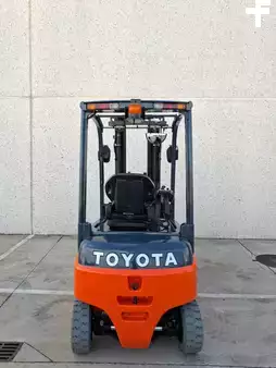 El truck - 4 hjulet 2019  Toyota 8FBM16T (5)