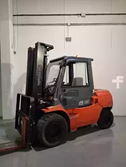 Dieseltrukki 2005  Toyota 02-7FD40 (1)