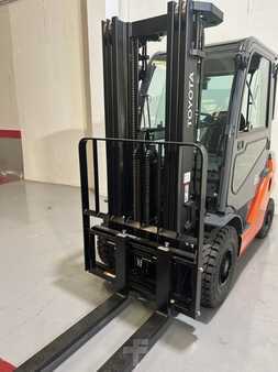 Diesel Forklifts 2022  Toyota 56-8FD25F (4)