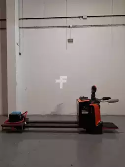 Låglyftare El 2019  Toyota LPE250 (2)