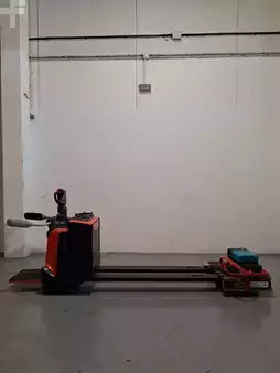 Låglyftare El 2019  Toyota LPE250 (3)