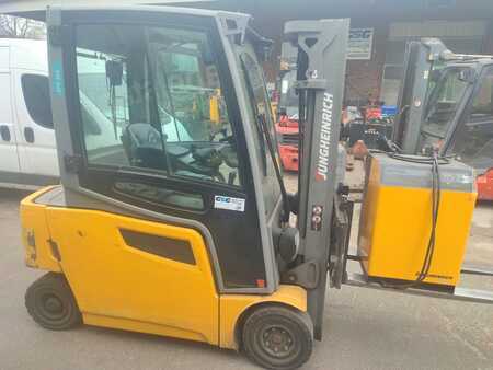 Elektro čtyřkolový VZV 2017  Jungheinrich EFG 316 (3)