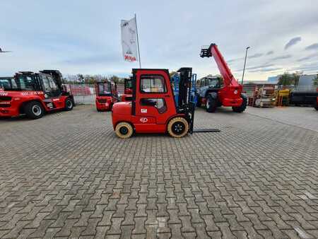 Elektro čtyřkolový VZV 2022  EP Equipment EFL302 (4)