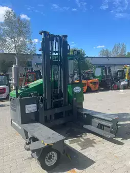 Négyutas targonca 2016  Combilift C4000 (1)