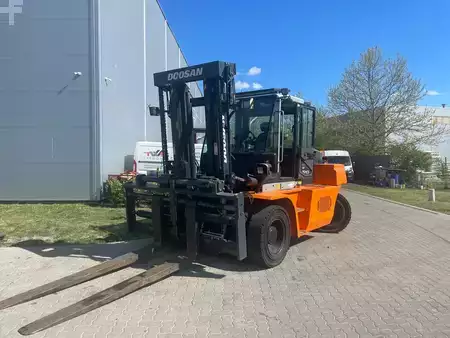 Dízel targoncák 2020  Doosan D120-7S (1)